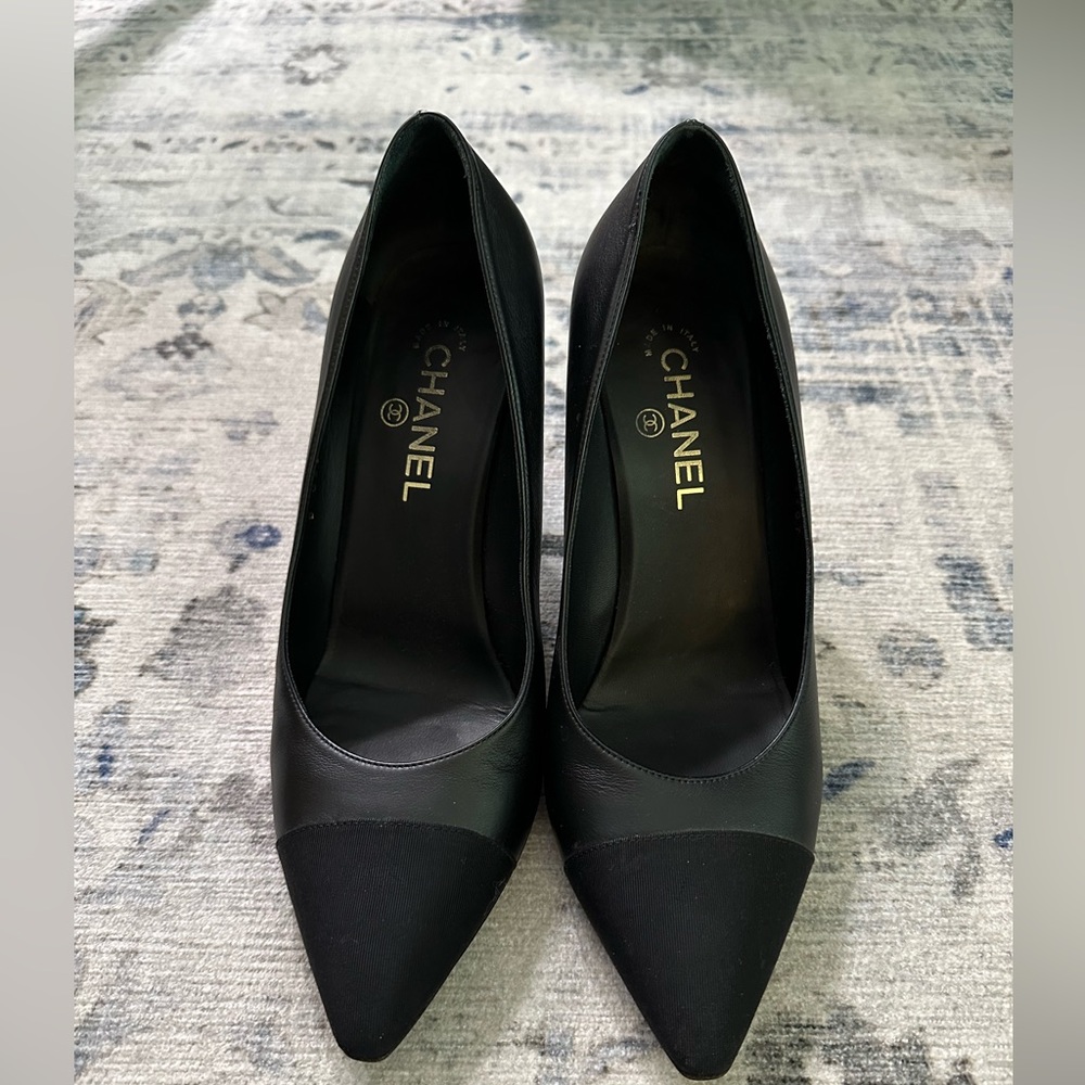 Chanel pumps